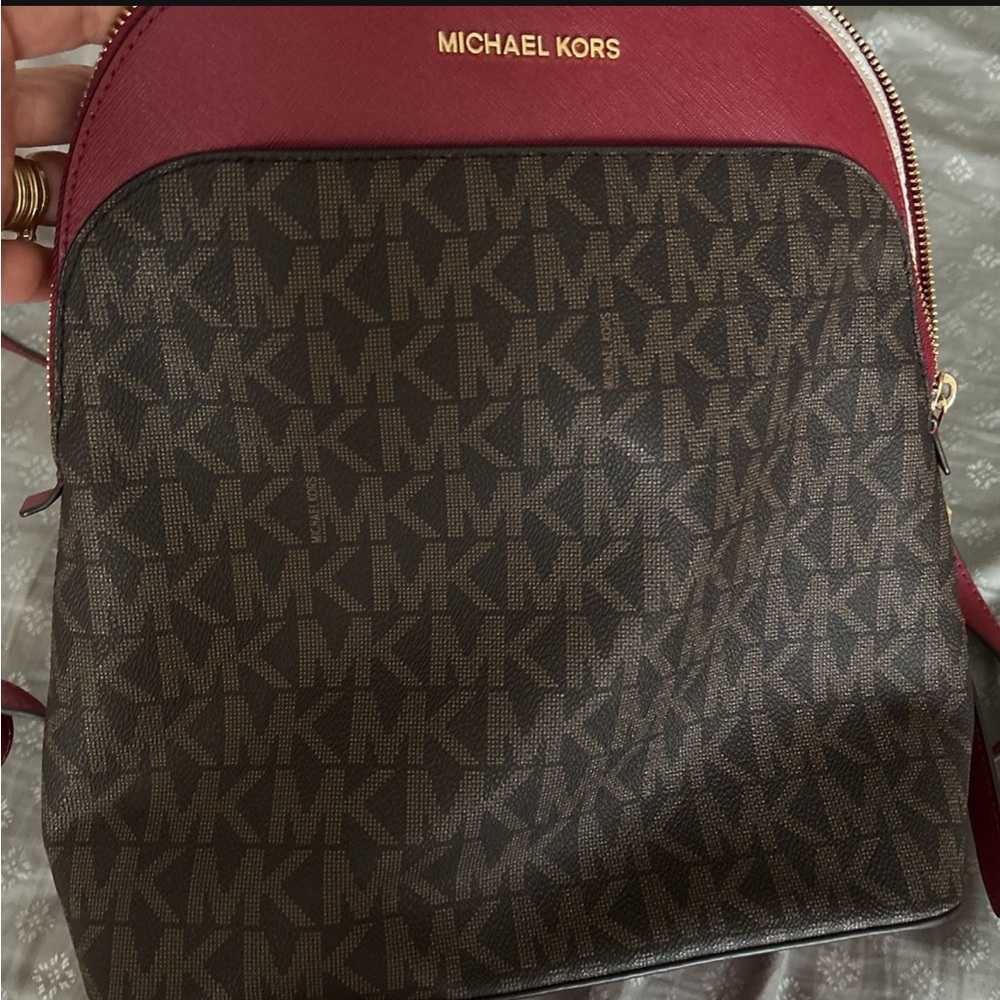 Michael kors backpack - Picture 2 of 4